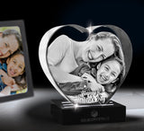 Personalised pet loss gift – 3D photo crystal with paw print